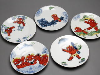 鬼絵（蕗の葉）　小皿