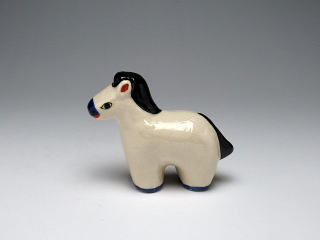 伏見人形倣午　置物