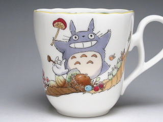 �ƂȂ�̃g�g��3�@�}�O�J�b�v