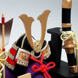 飛翔兜弓太刀セット　置物