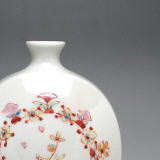 花と遊ぶ　花瓶